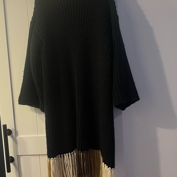 Anthropologie Long and Chunky Black Duster Cardigan with Tan Fringe (one size) - Picture 9 of 10